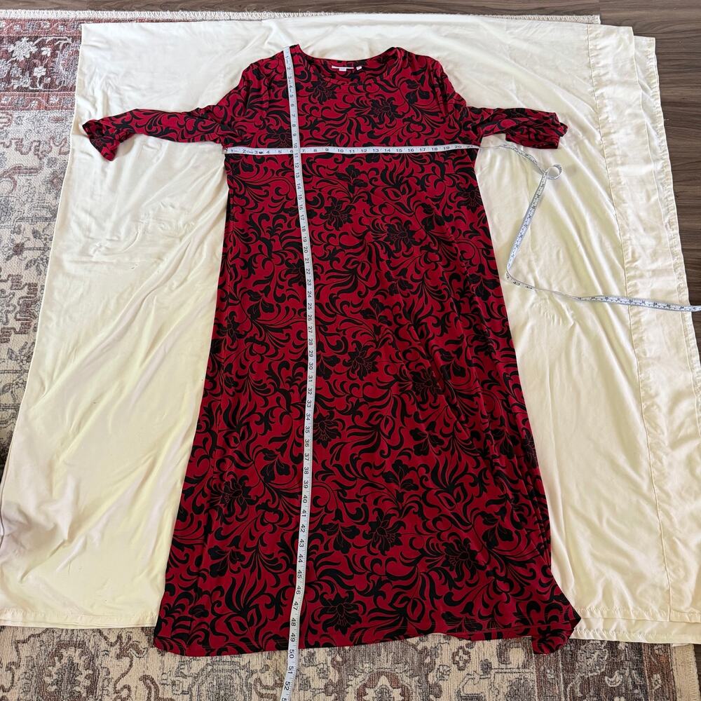 Chicos Red Black Dark Floral Knit Maxi Dress Size XL P Stretch - Picture 6 of 7